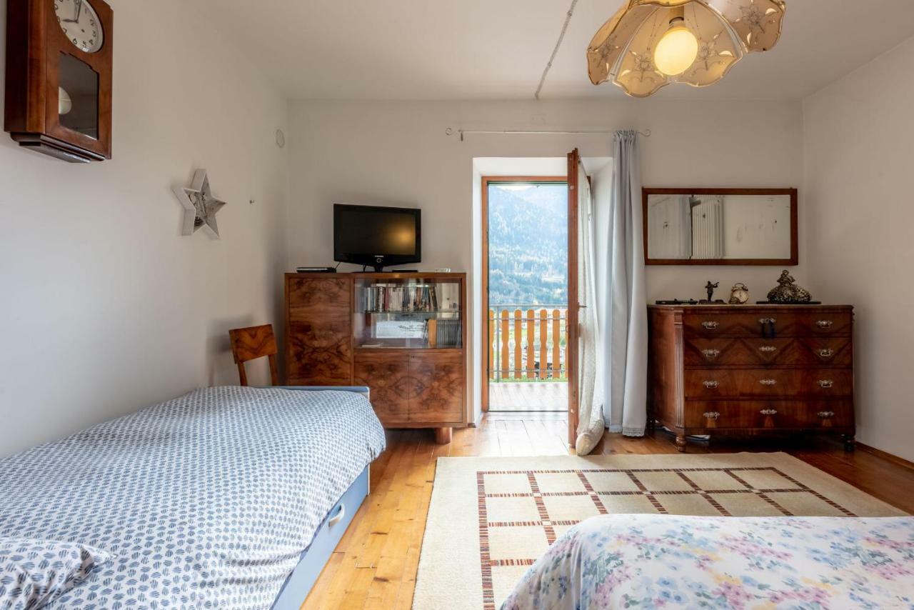 Casa Stella Apartment Caldes Bagian luar foto
